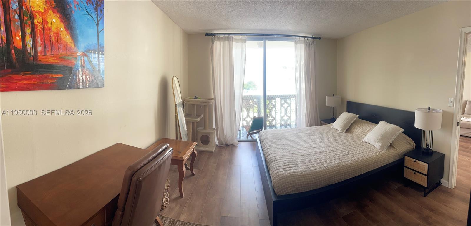 IMPERIAL TOWERS CONDO - Residential