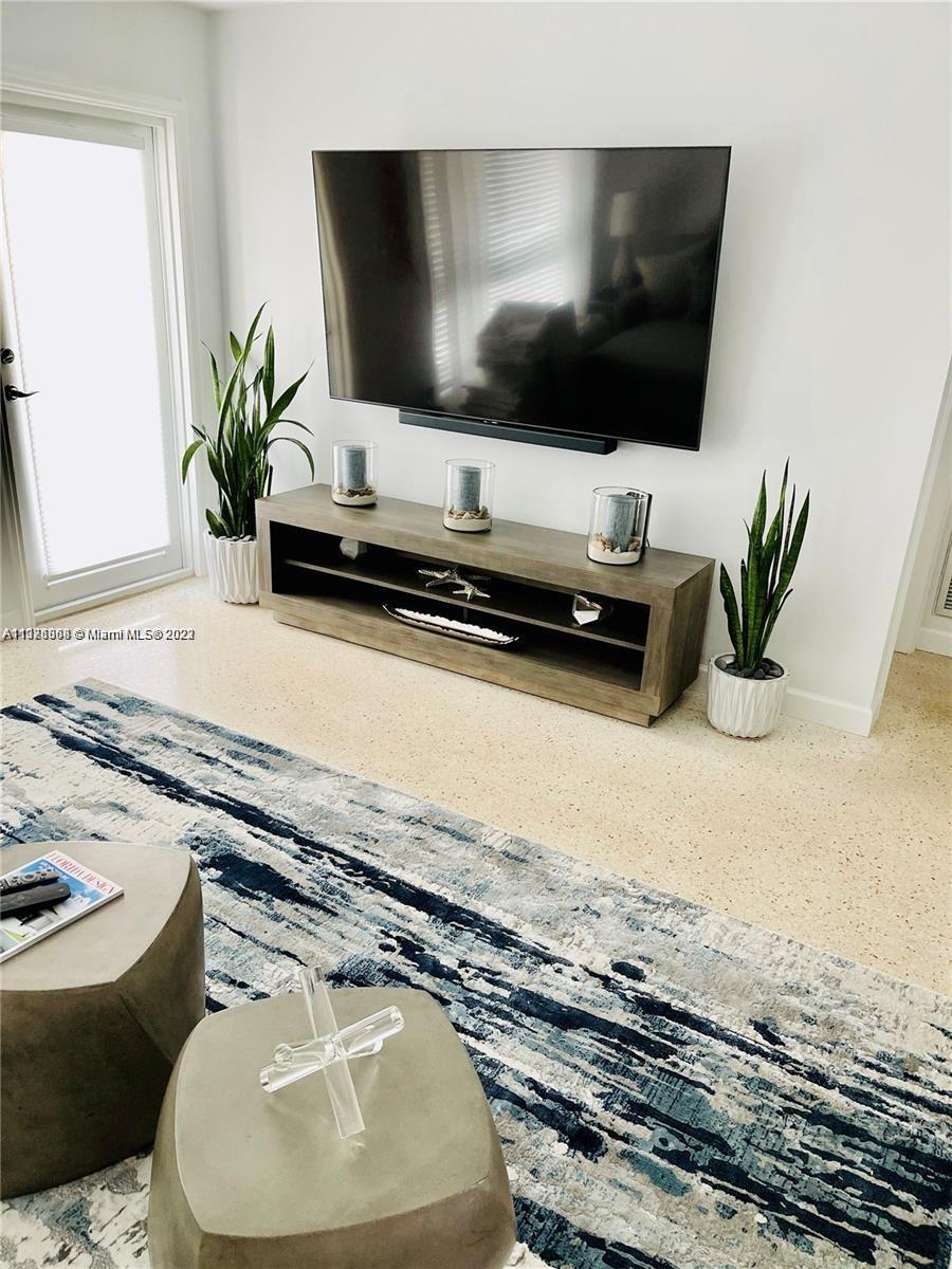 CORAL RIDGE ISLES - Residential Lease