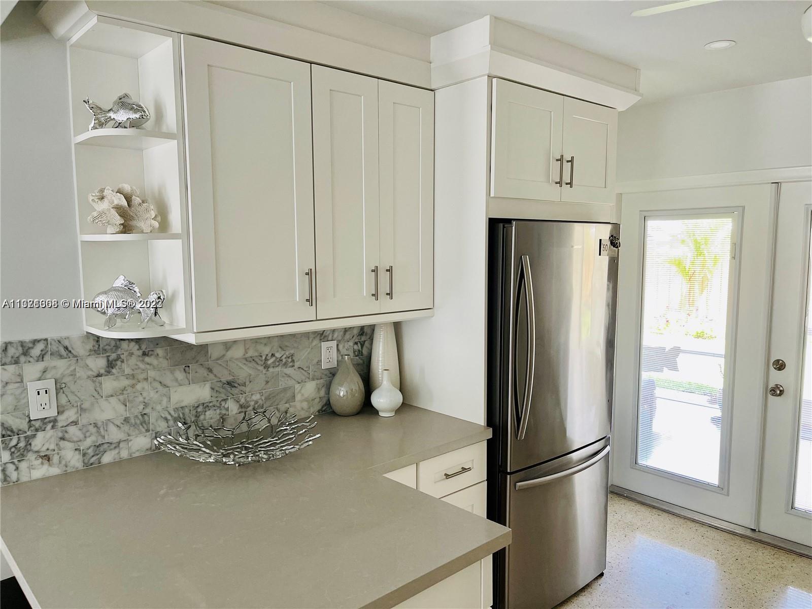 CORAL RIDGE ISLES - Residential Lease