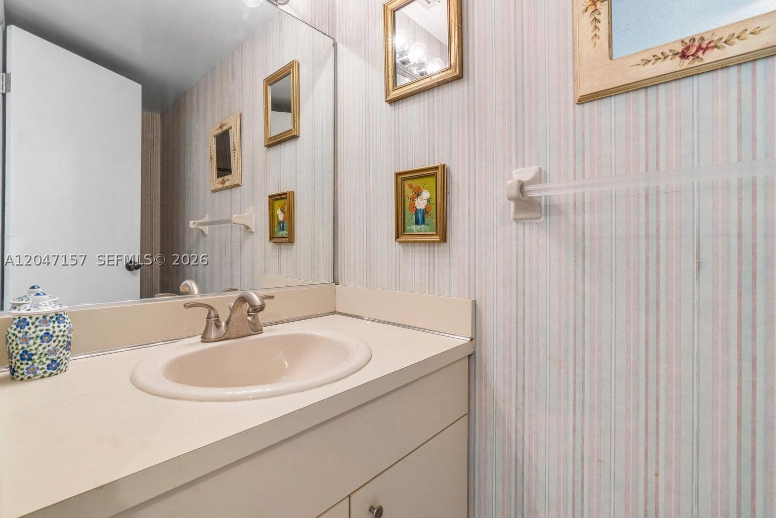 1520 SALZEDO CONDO - Residential Lease