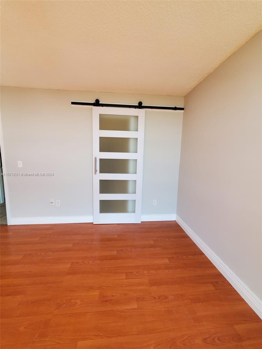 VECINO DEL MAR CONDO - Residential Lease