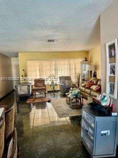 HOLLYWOOD HILLS NORTH SEC - Residential