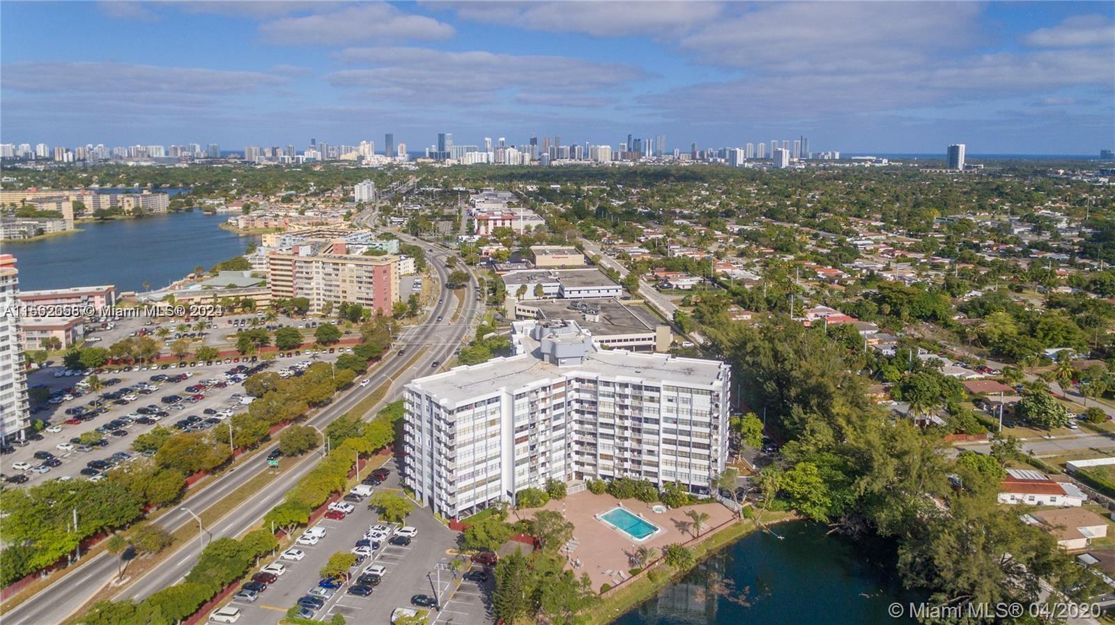 Discover your dream home with this spacious and luminous renovated unit, located in the perfect spot. Enjoy the brand-new open kitchen with new cabinets, countertops, and appliances. The bathroom has also been recently updated, and the unit features new flooring throughout. Don't miss out on this incredible opportunity to live in style and comfort.