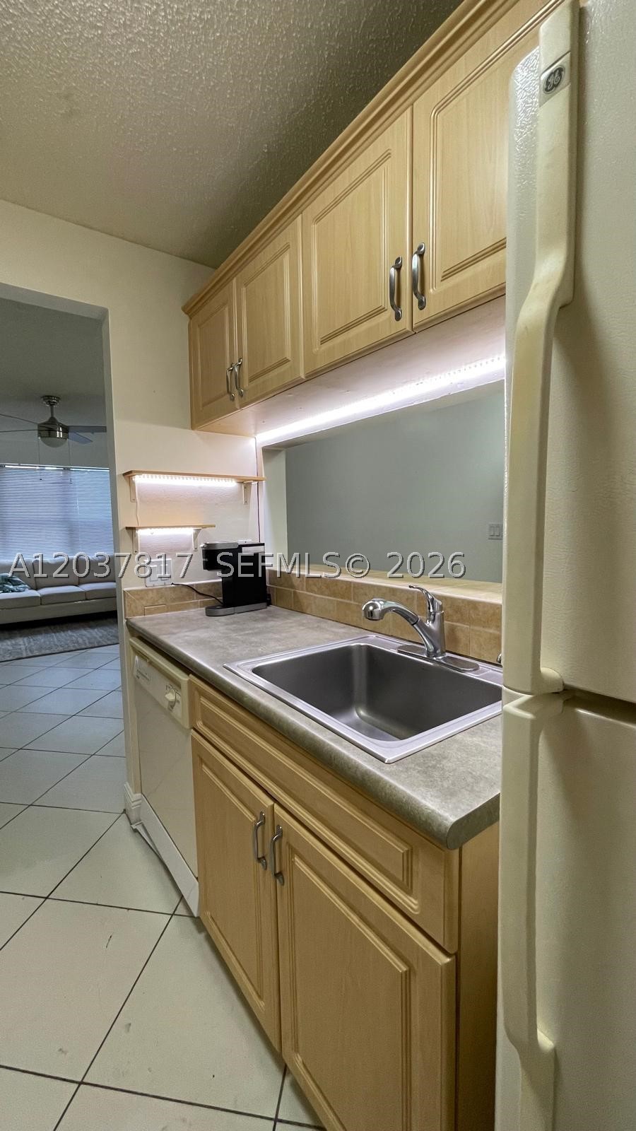 BOYNTON LANDINGS CONDO - Residential Lease