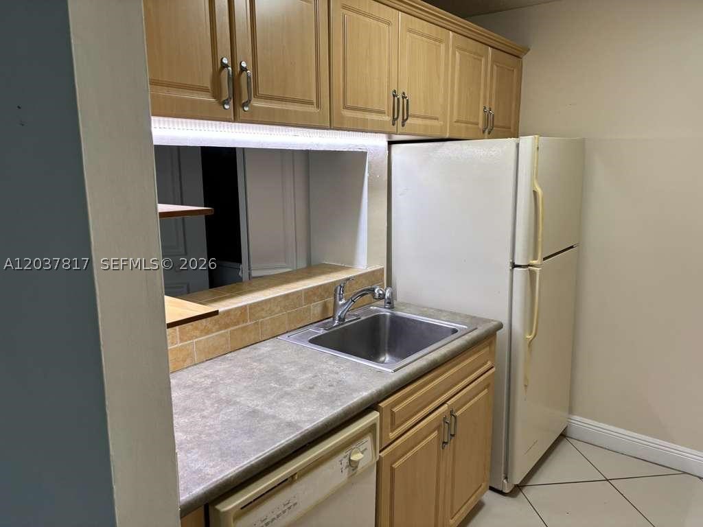 BOYNTON LANDINGS CONDO - Residential Lease