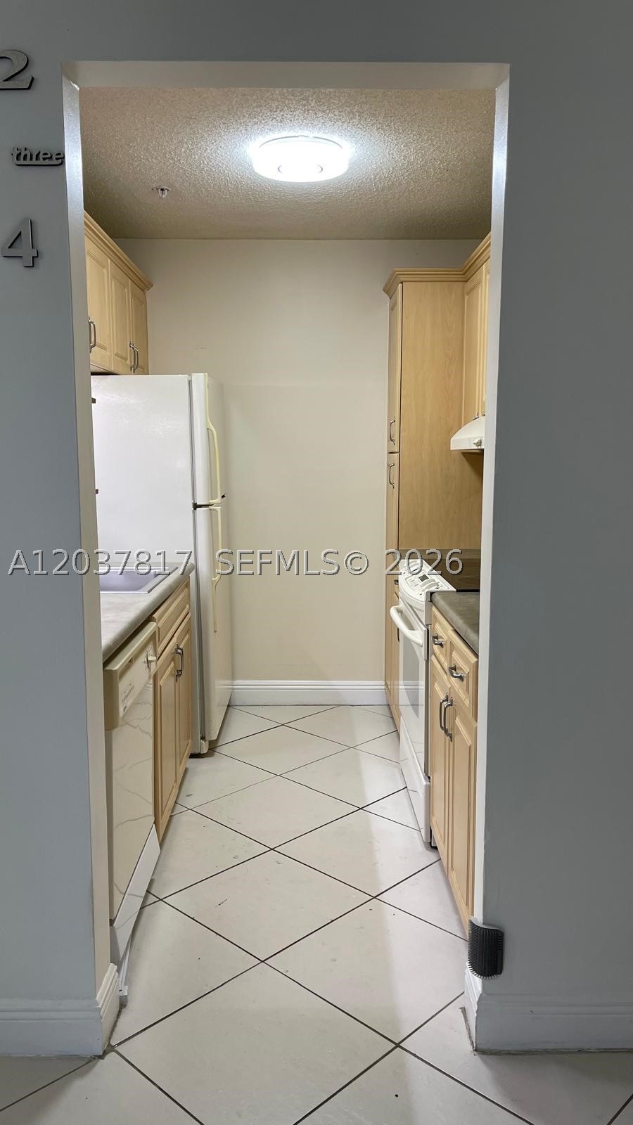 BOYNTON LANDINGS CONDO - Residential Lease