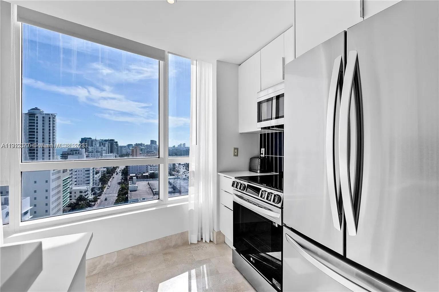 FONTAINEBLEAU II CONDO - Residential
