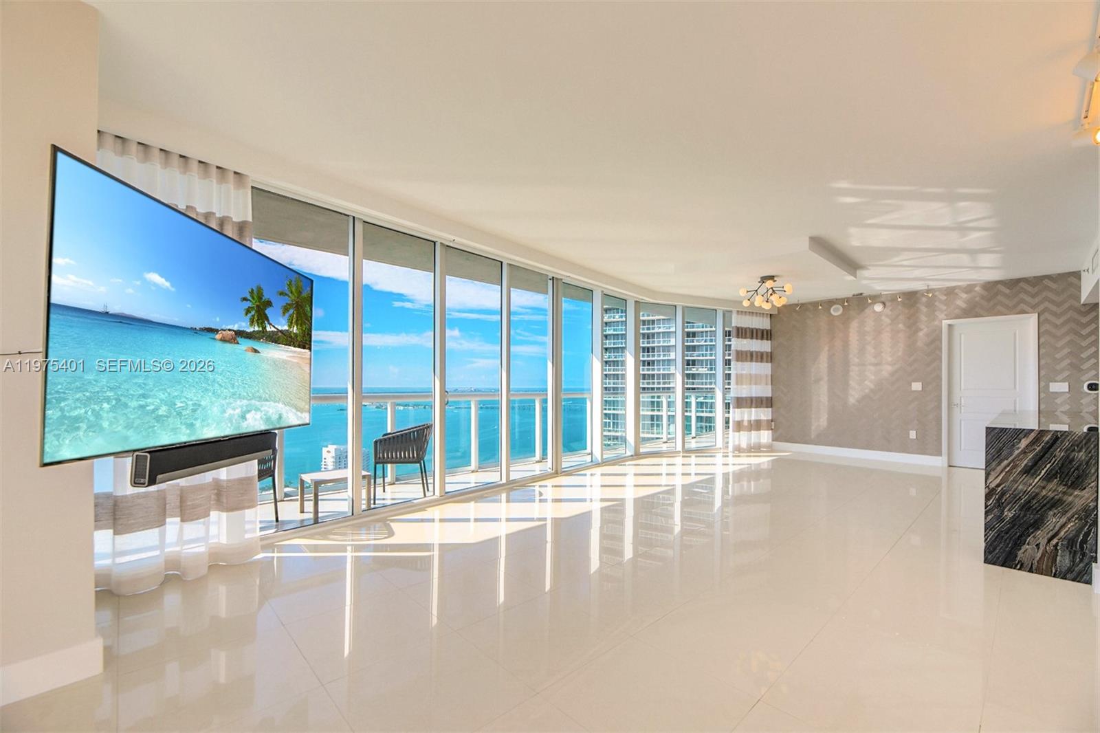 ICONBRICKELL CONDO NO 1 - Residential
