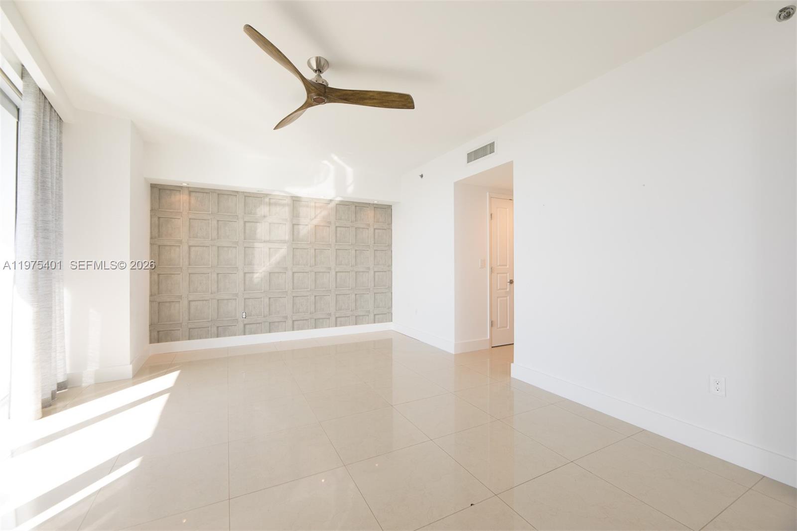 ICONBRICKELL CONDO NO 1 - Residential