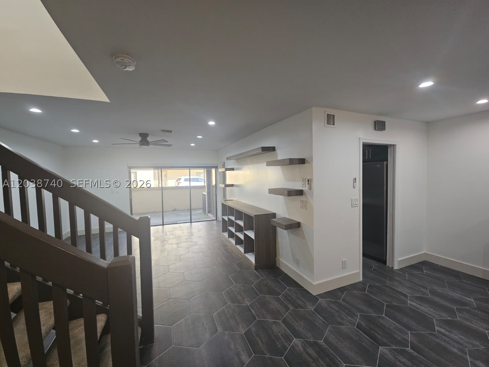CYPRESS RUN TOWNHOMES - Residential Lease