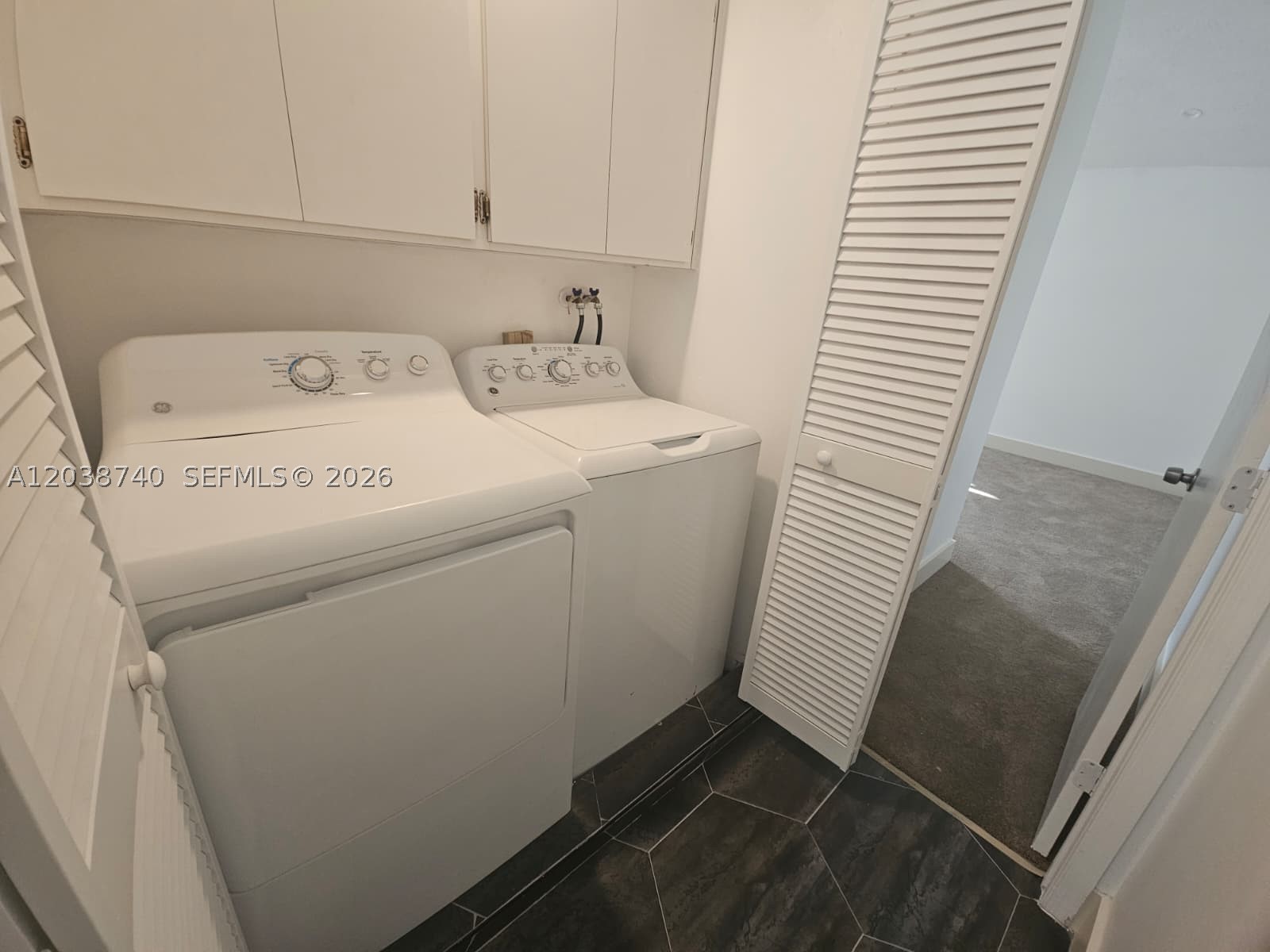 CYPRESS RUN TOWNHOMES - Residential Lease