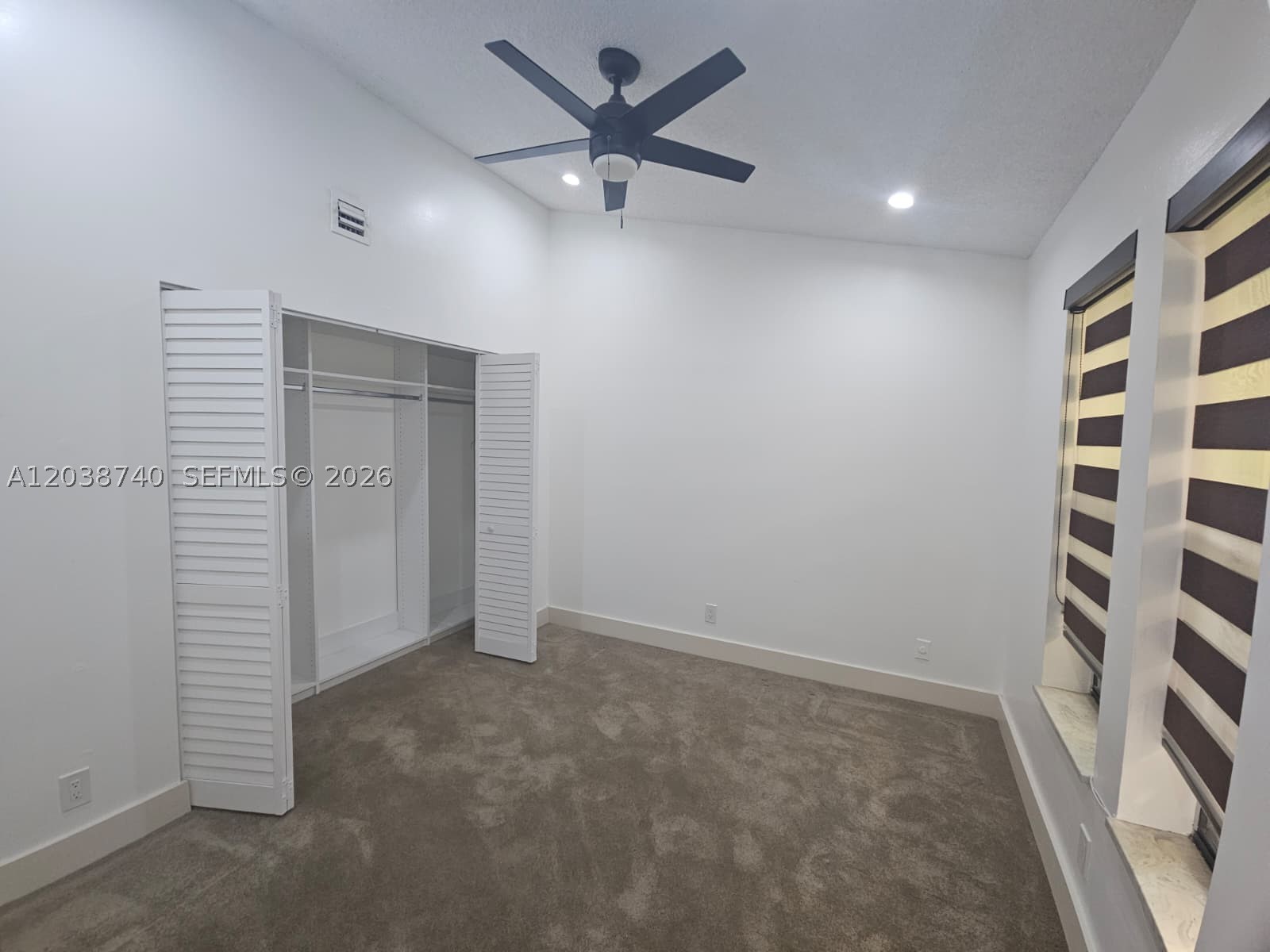 CYPRESS RUN TOWNHOMES - Residential Lease