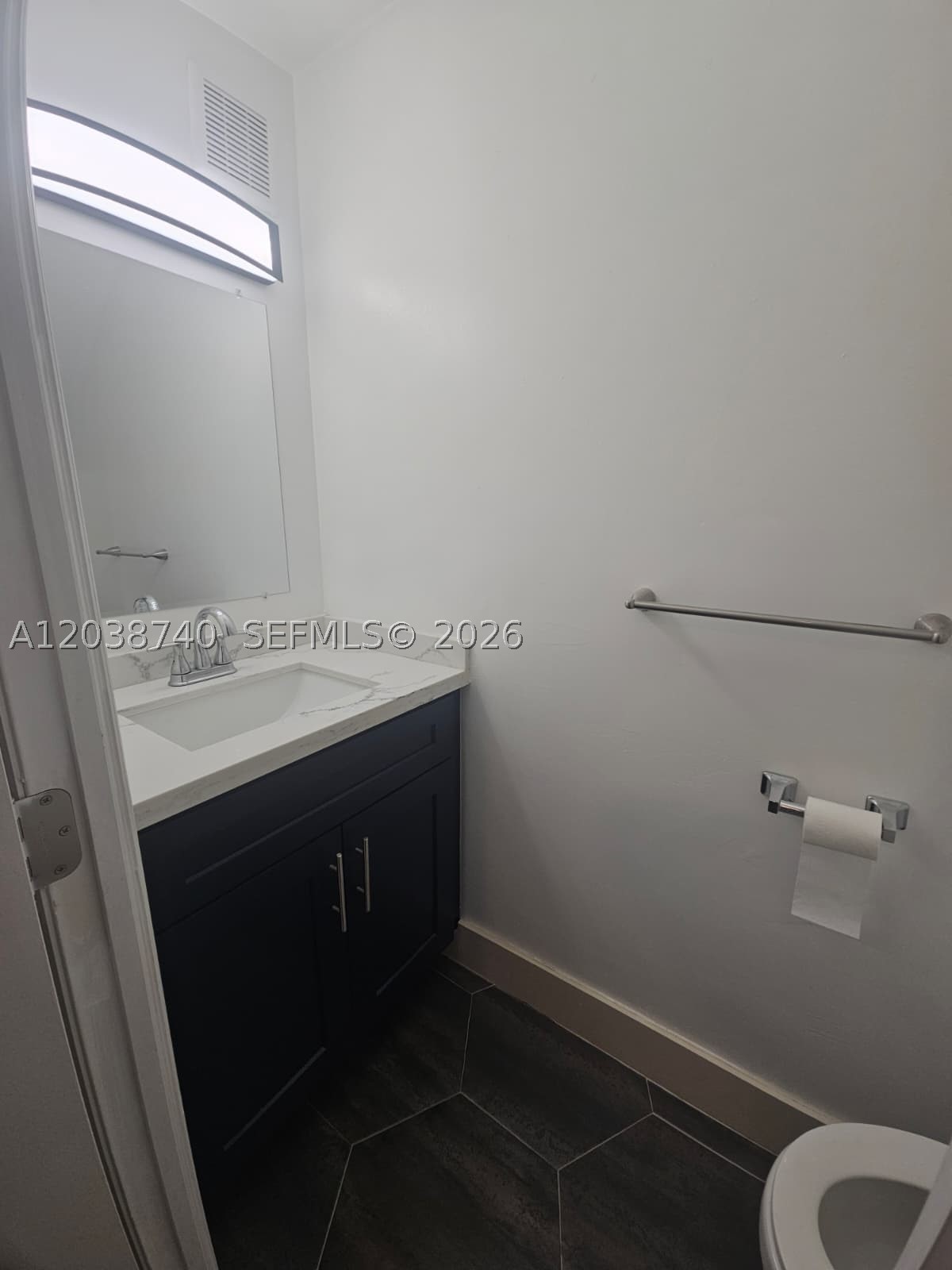 CYPRESS RUN TOWNHOMES - Residential Lease