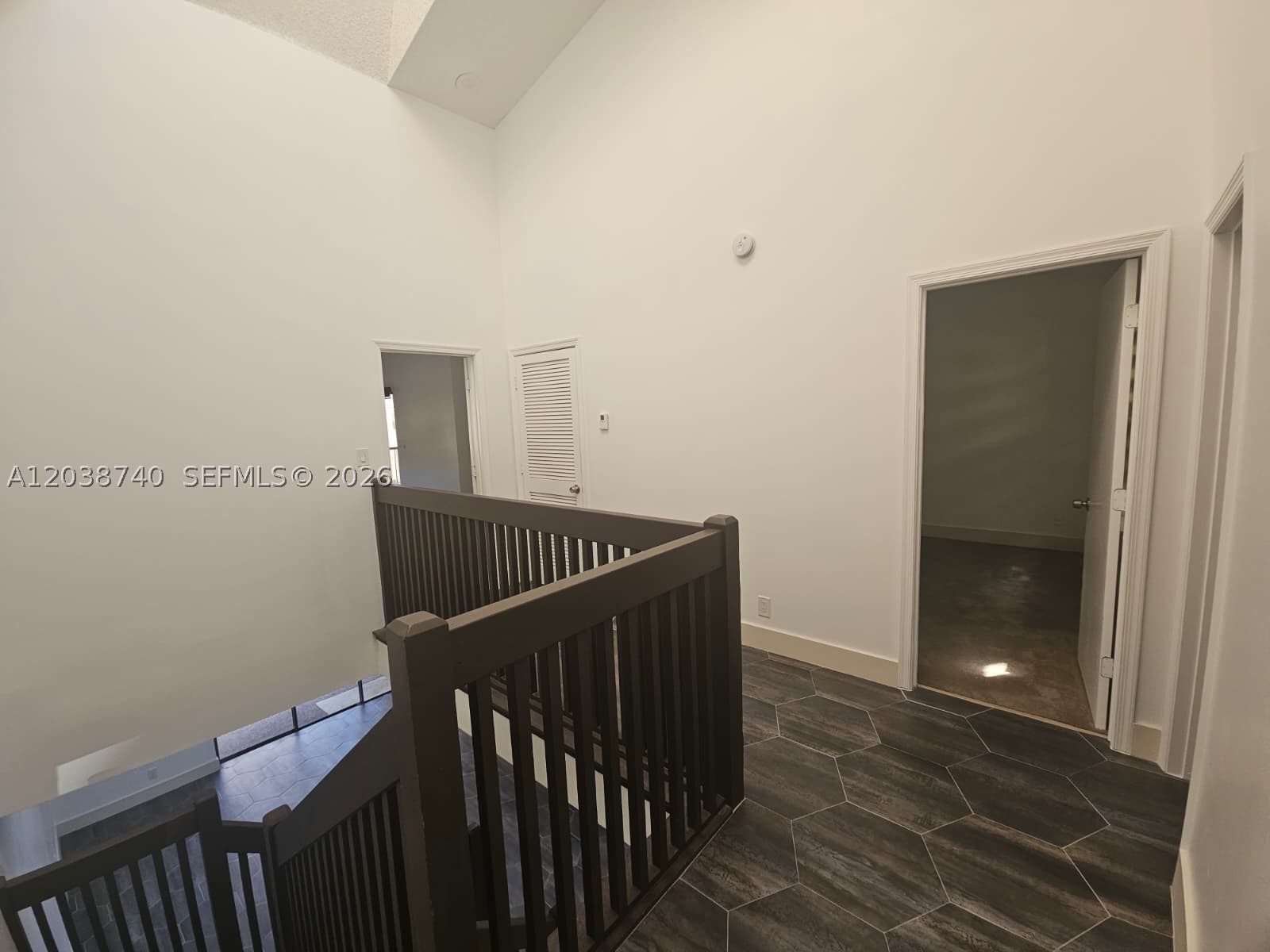 CYPRESS RUN TOWNHOMES - Residential Lease