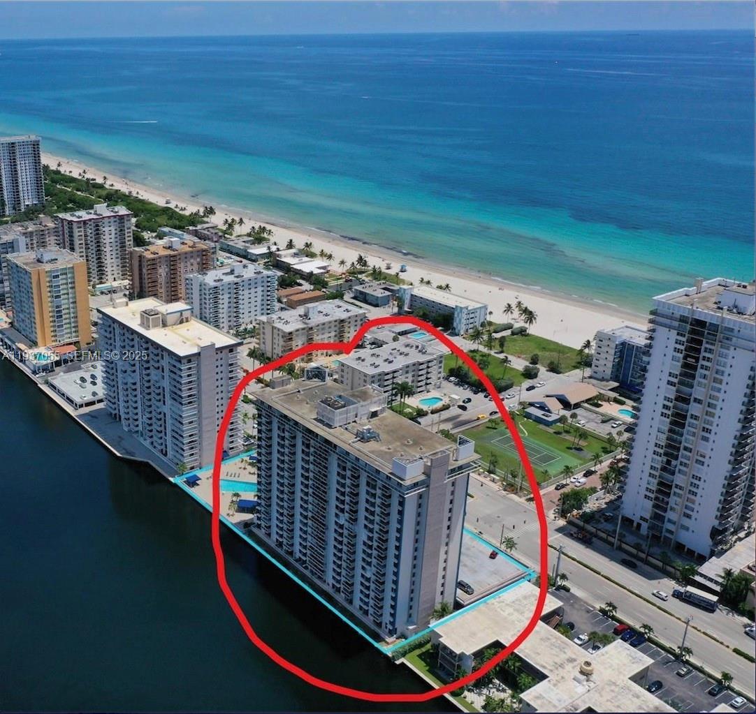 ALLINGTON TOWERS CONDO - Residential