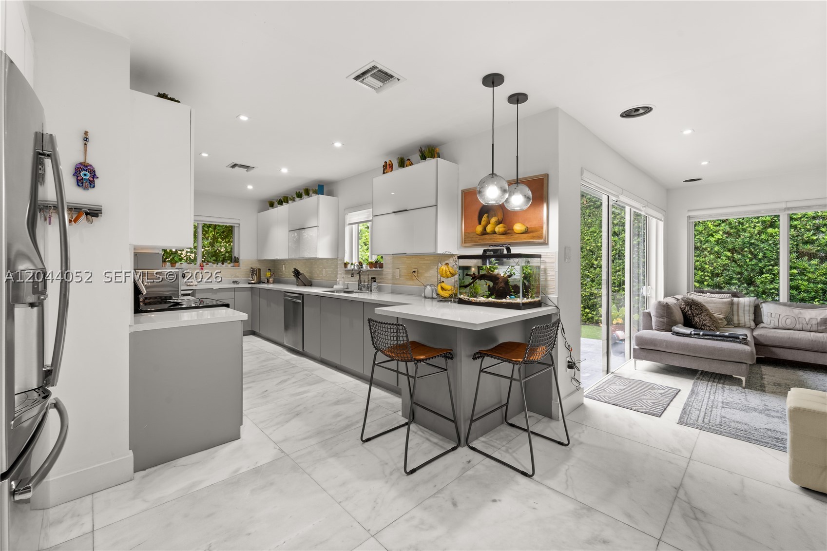 LOUISE PARK - Residential