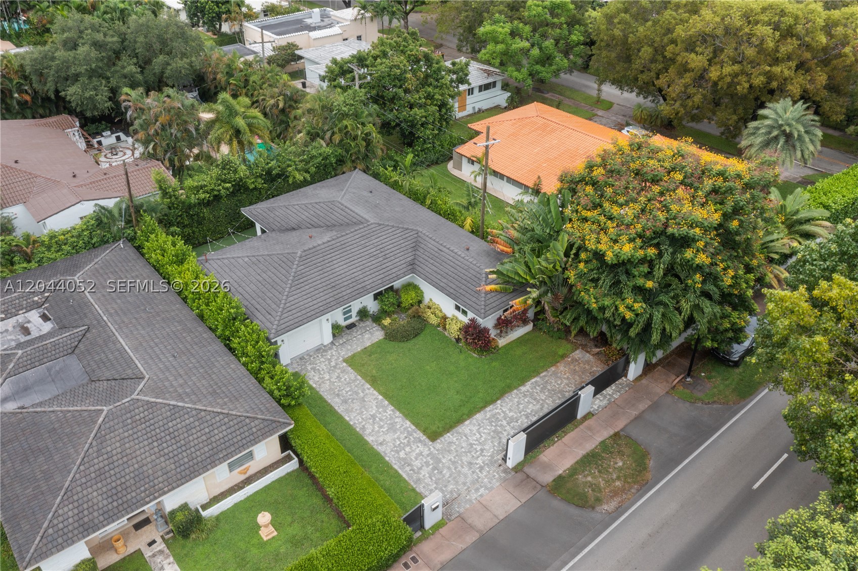 LOUISE PARK - Residential