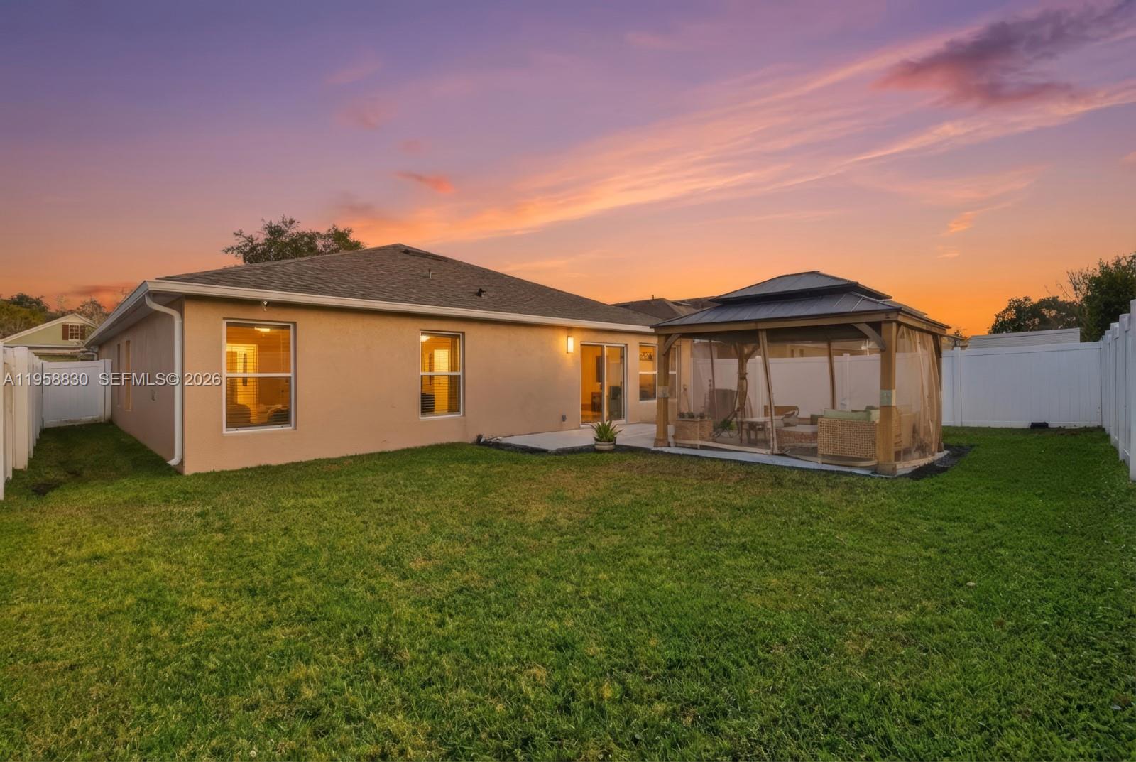 STERLING MEADOWS - Residential