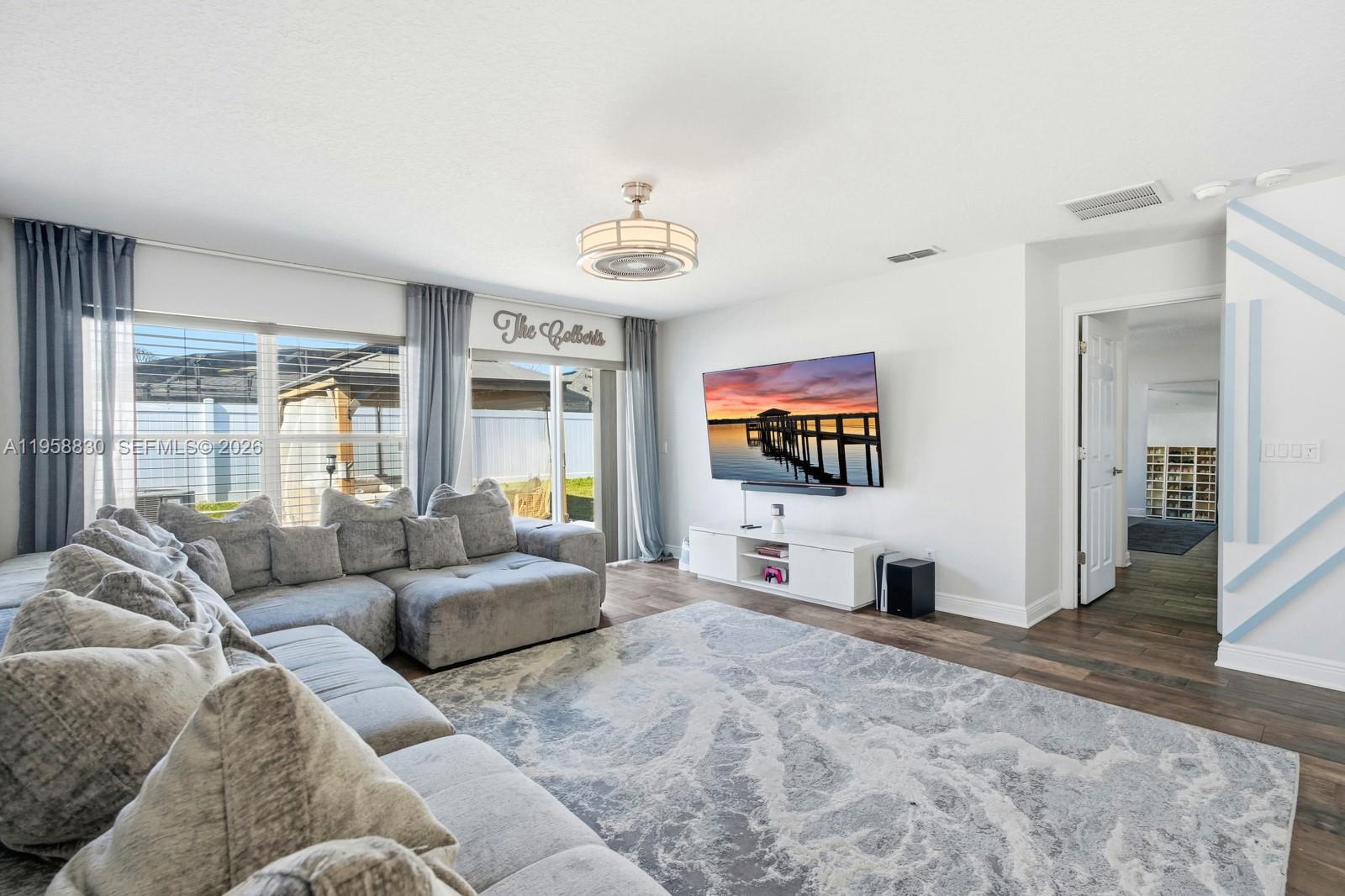 STERLING MEADOWS - Residential