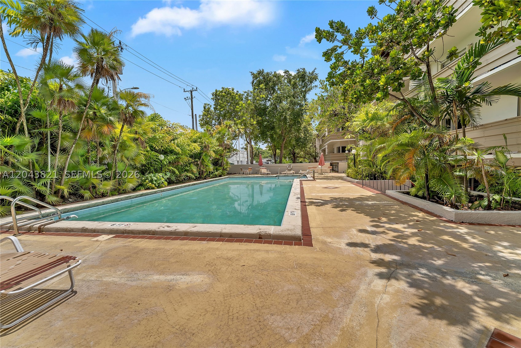 VILLA CAPRI CONDO - Residential