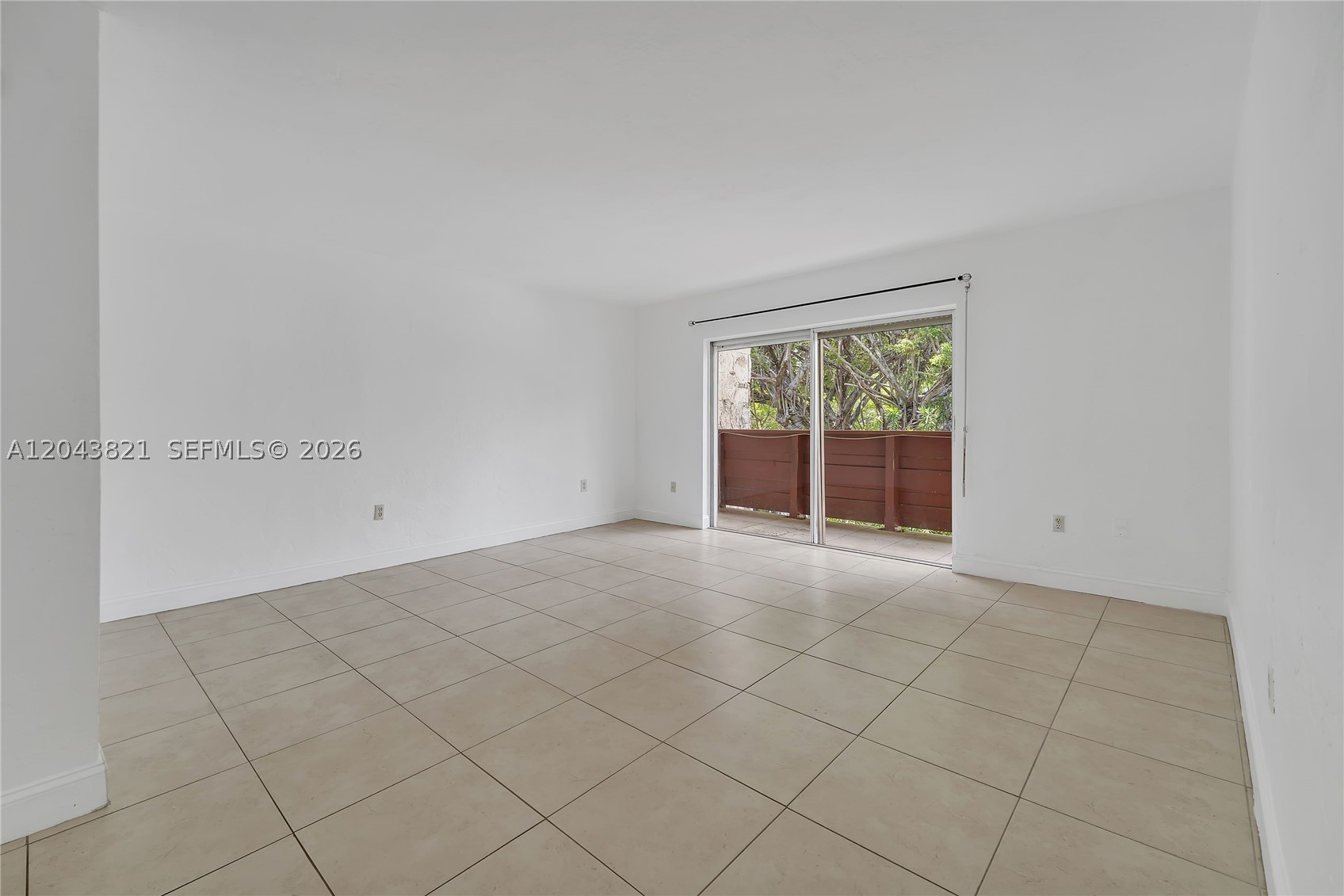 VILLA CAPRI CONDO - Residential