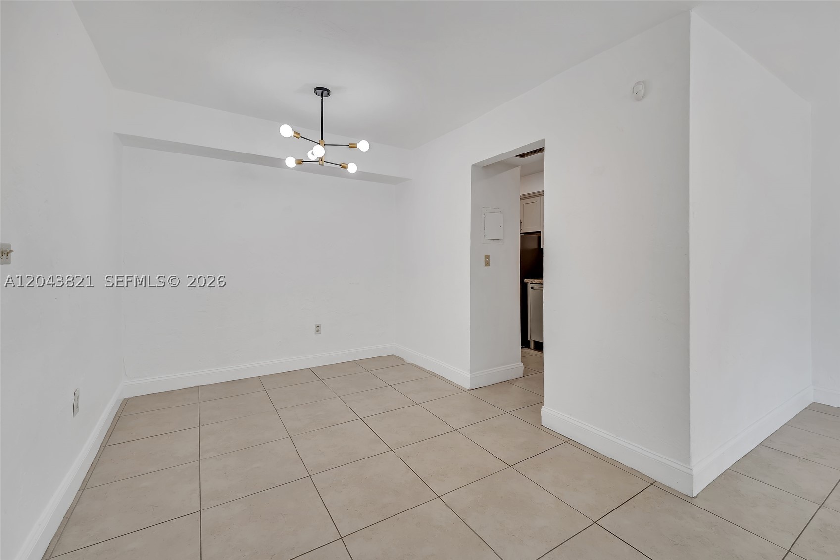 VILLA CAPRI CONDO - Residential