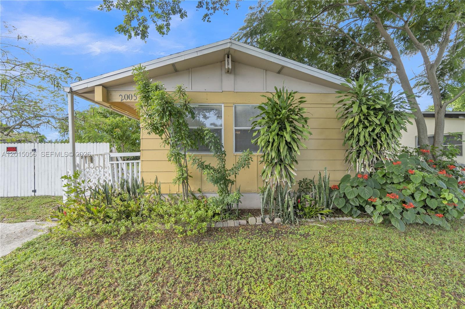 **INVESTOR GREAT OPPORTUNITY**LOCATED IN OPPORTUNITY ZONE* LOCATED ON A DOUBLE LOT*AFFORDABLE LOCATION IN FORT LAUDERDALE*FRAME CONSTRUCTION*4 BEDROOM 2 BATH, SINGLE FAMILY WITH NO GARAGE* FFENCED IN YARD* INSIDE UTILITY ROOM* BUS STOP CLOSE BY* 2 MILES TO DOWNTOWN* 3 MILES TO THE BEACH*SOUGHT AFTER LOCATION*HUGE SIDE YARD FOR ENDLESS OPPORTUNIYTIES TO SEE* KNOCKDOWN AND/OR EXPAND