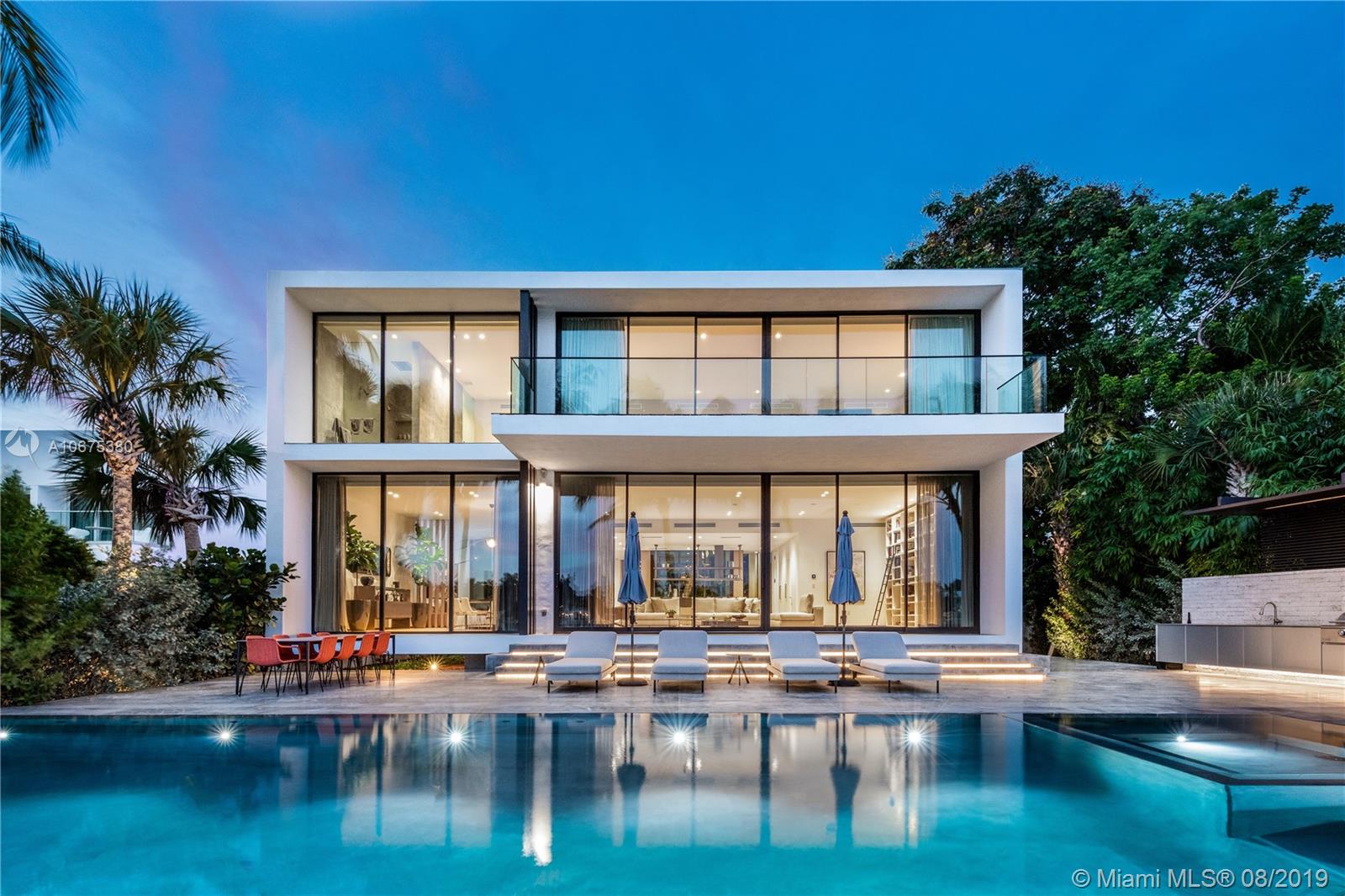Hibiscus Island - Residential