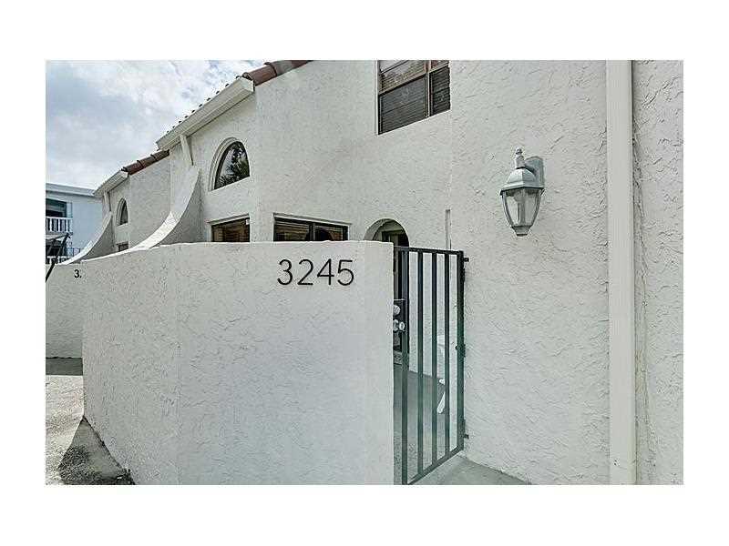 Special tri-level town home located in Center Grove featuring 2beds/2.5baths plus den and 2 assigned covered parking spaces. Inside this home offers brightly lit spaces, updated kitchen, Brazilian cherry wood floors, and charming private walled patio. Liv e within walking distance of Regatta Park, Biscayne Bay, Coconut Grove shoppes and new restaurants. This gem is placed within a boutique gated community.
