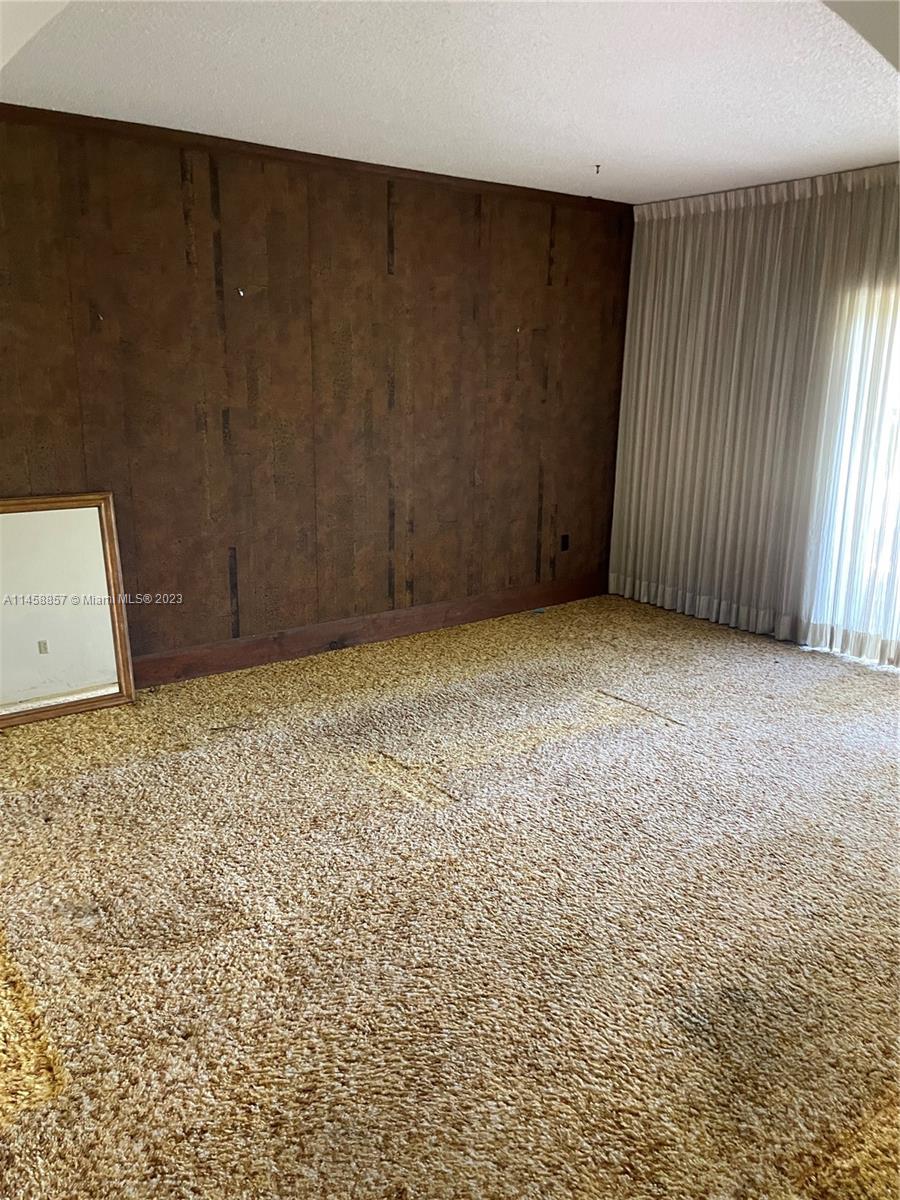KENDALL SUNSET HOMES - Residential