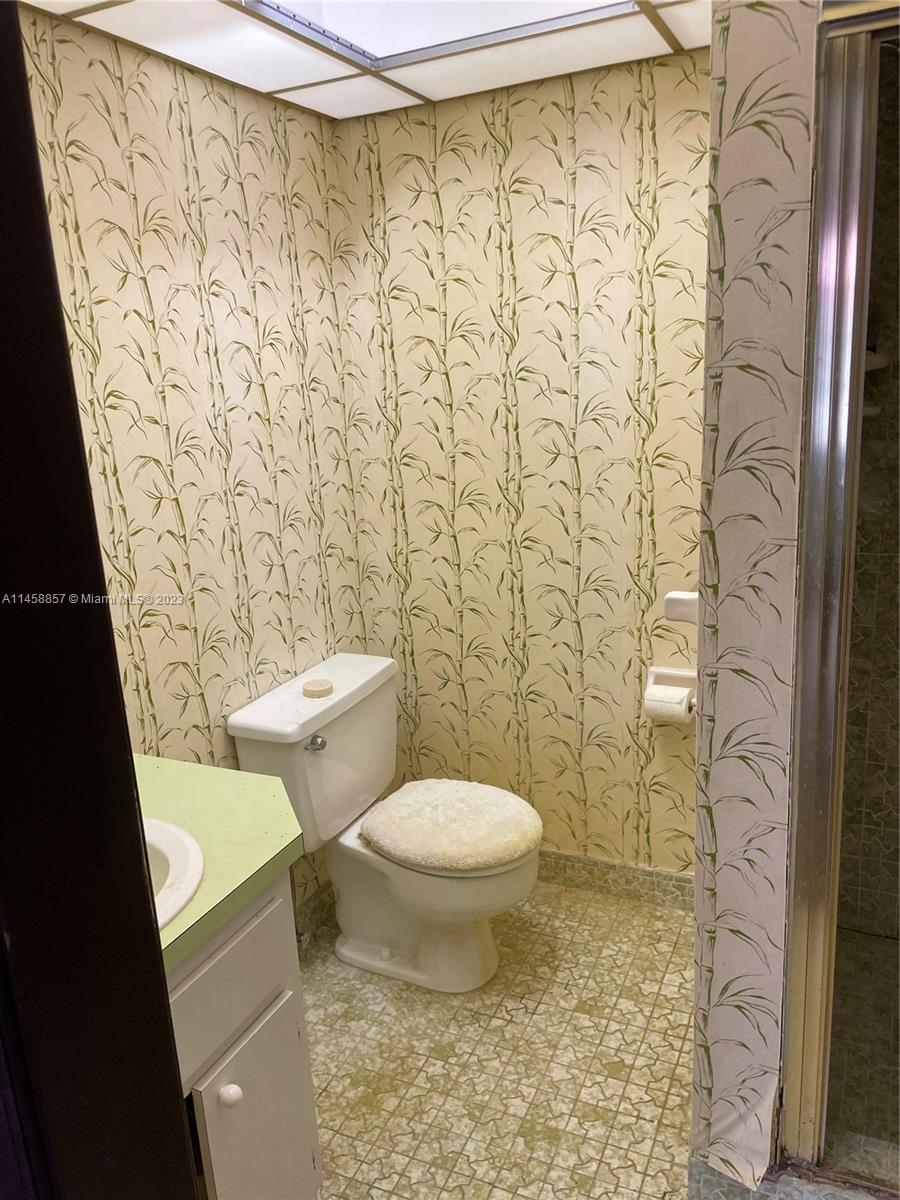KENDALL SUNSET HOMES - Residential