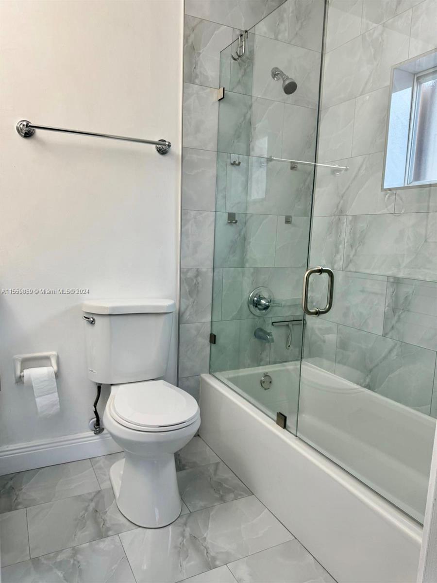 EL PRADO XIII CONDO - Residential Lease