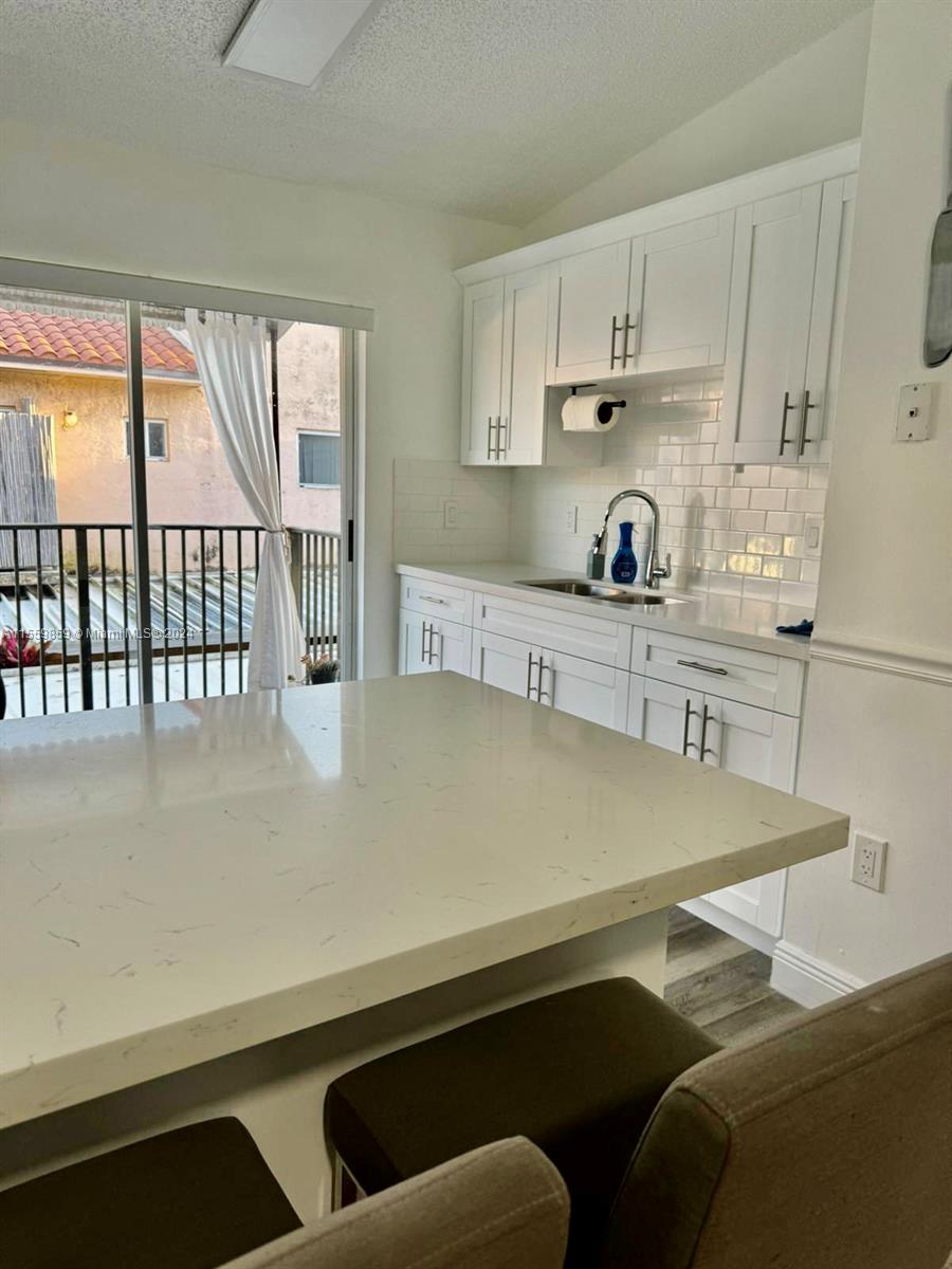 EL PRADO XIII CONDO - Residential Lease