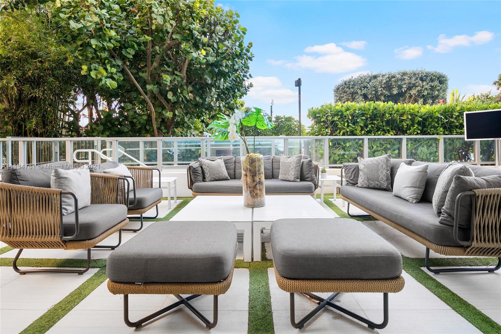 OCEAN HOUSE CONDO - Residential