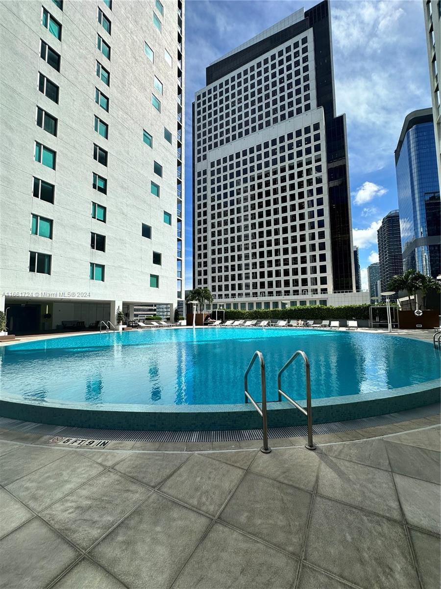 500 BRICKELL EAST CONDO - Residential Lease