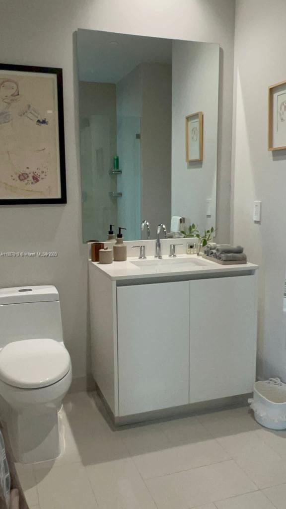 CLUB RESIDENCES AT PARK G - Residential Lease
