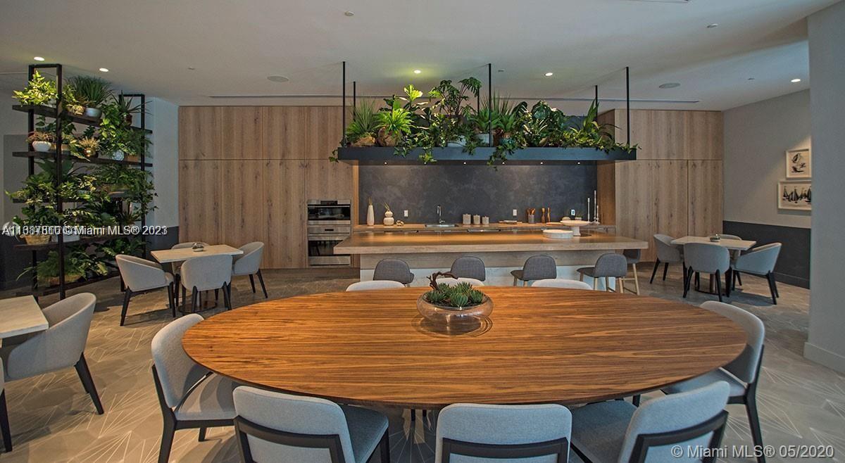 CLUB RESIDENCES AT PARK G - Residential Lease