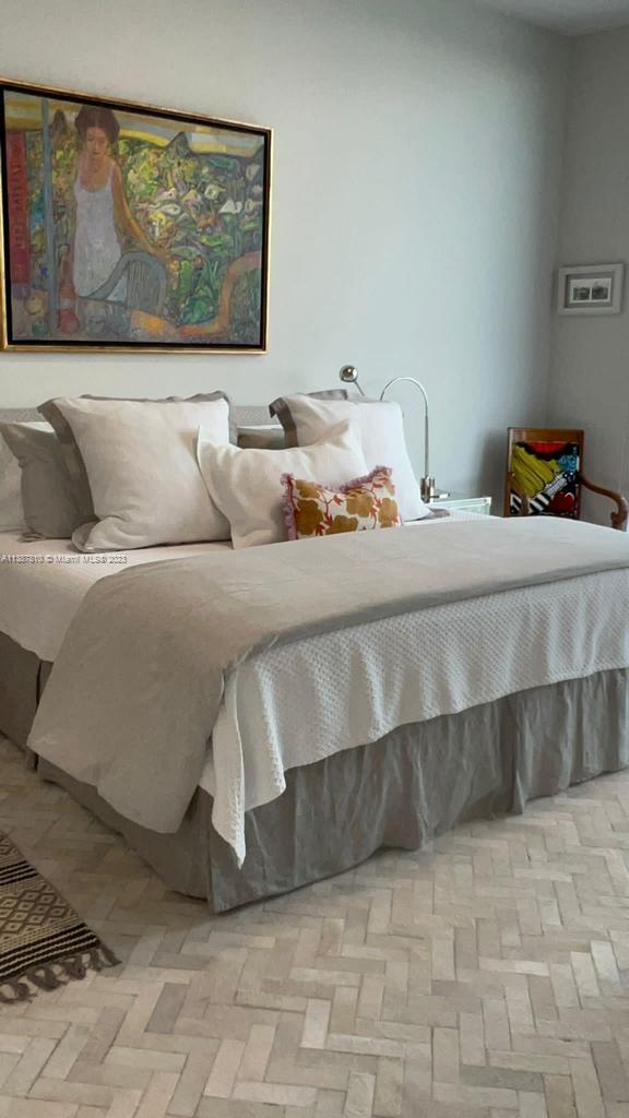 CLUB RESIDENCES AT PARK G - Residential Lease
