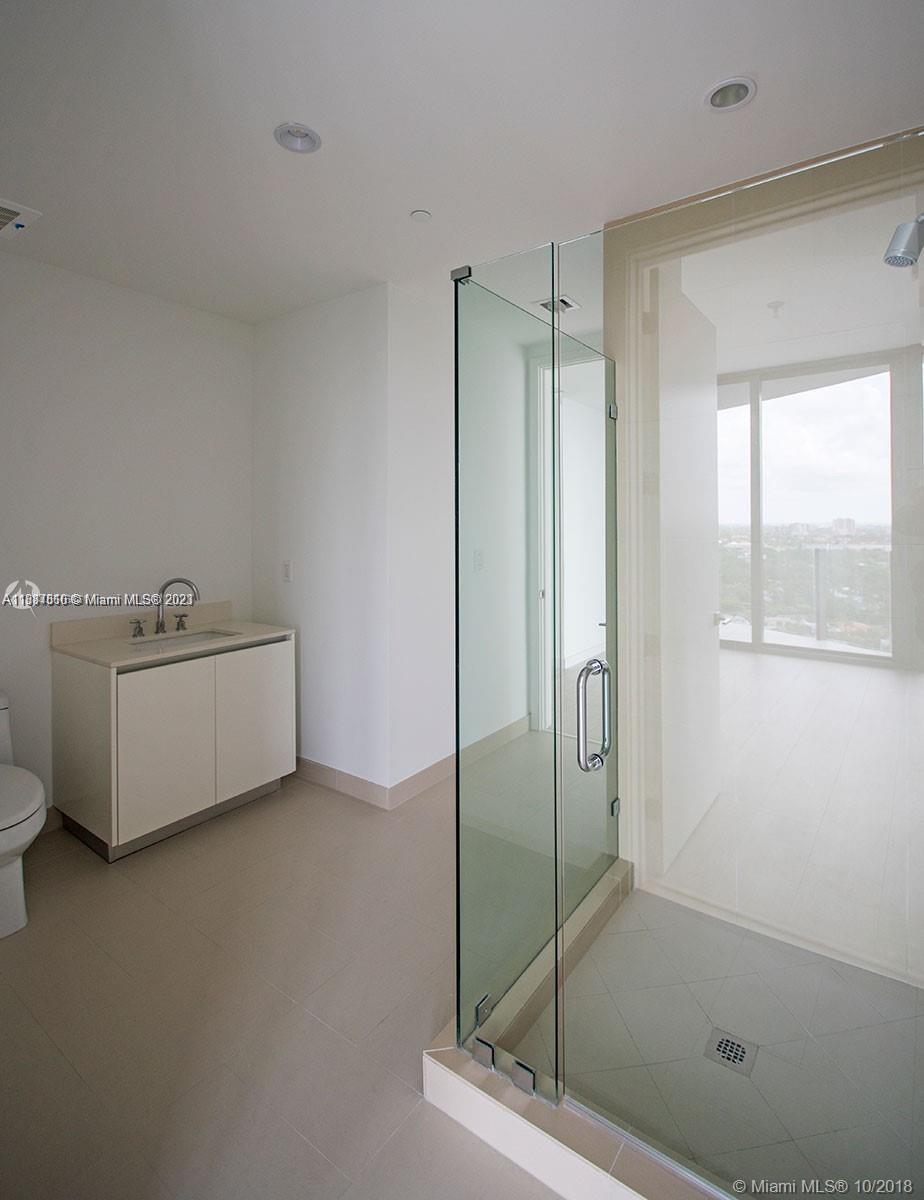 CLUB RESIDENCES AT PARK G - Residential Lease
