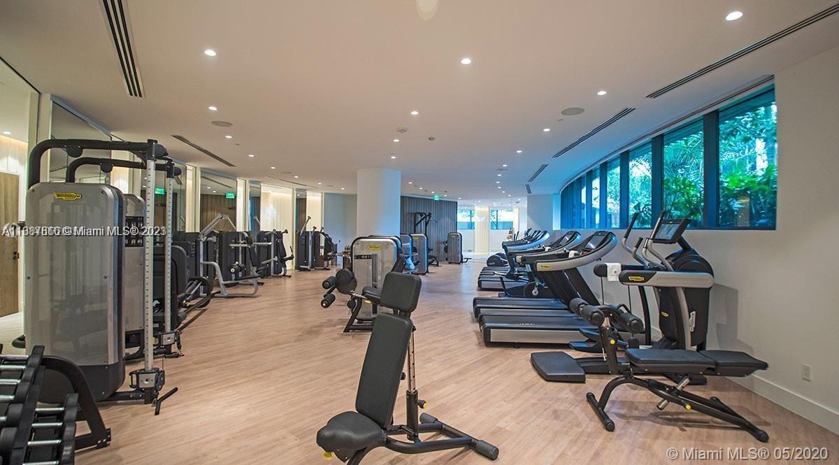 CLUB RESIDENCES AT PARK G - Residential Lease