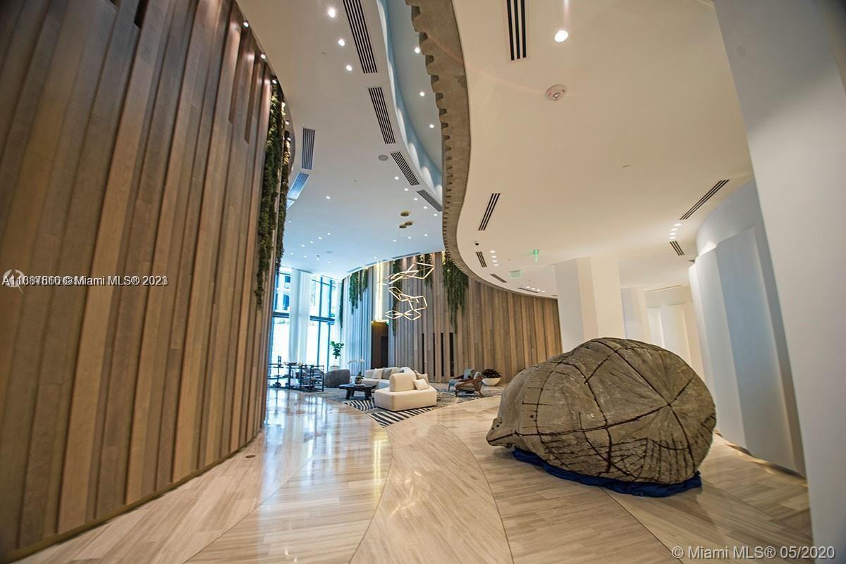 CLUB RESIDENCES AT PARK G - Residential Lease