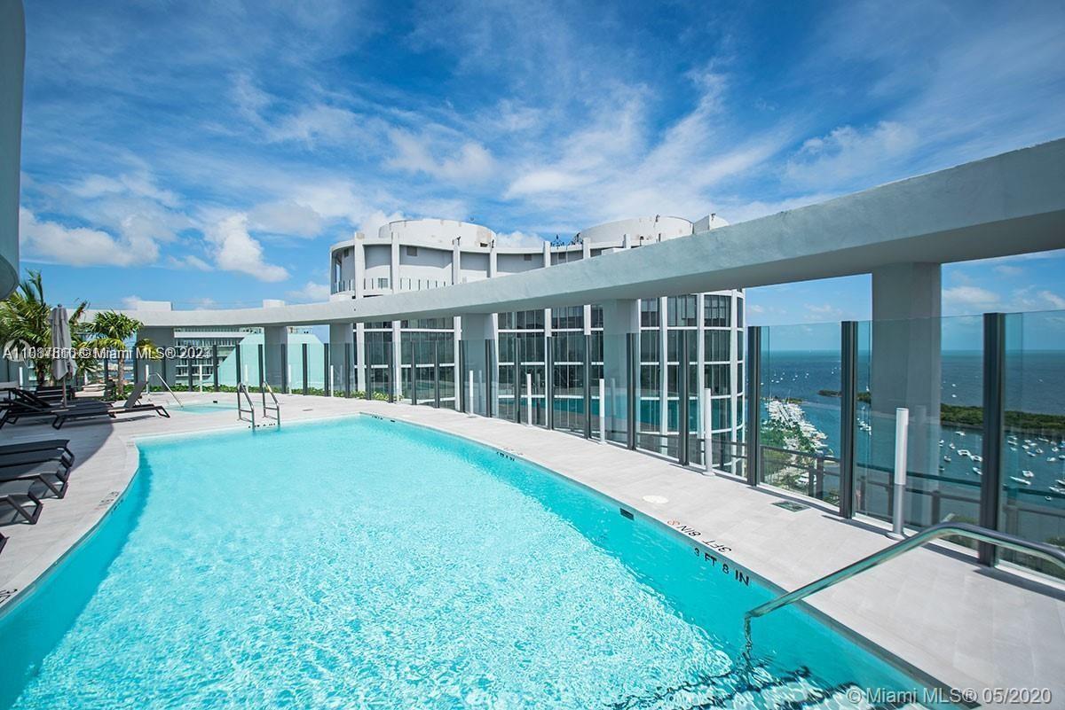 CLUB RESIDENCES AT PARK G - Residential Lease