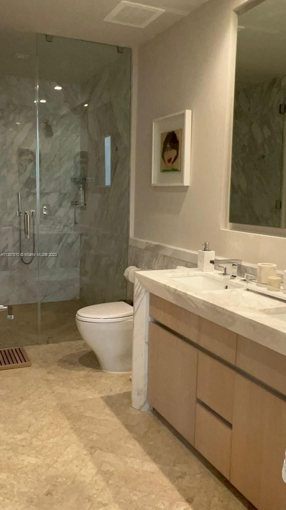 CLUB RESIDENCES AT PARK G - Residential Lease