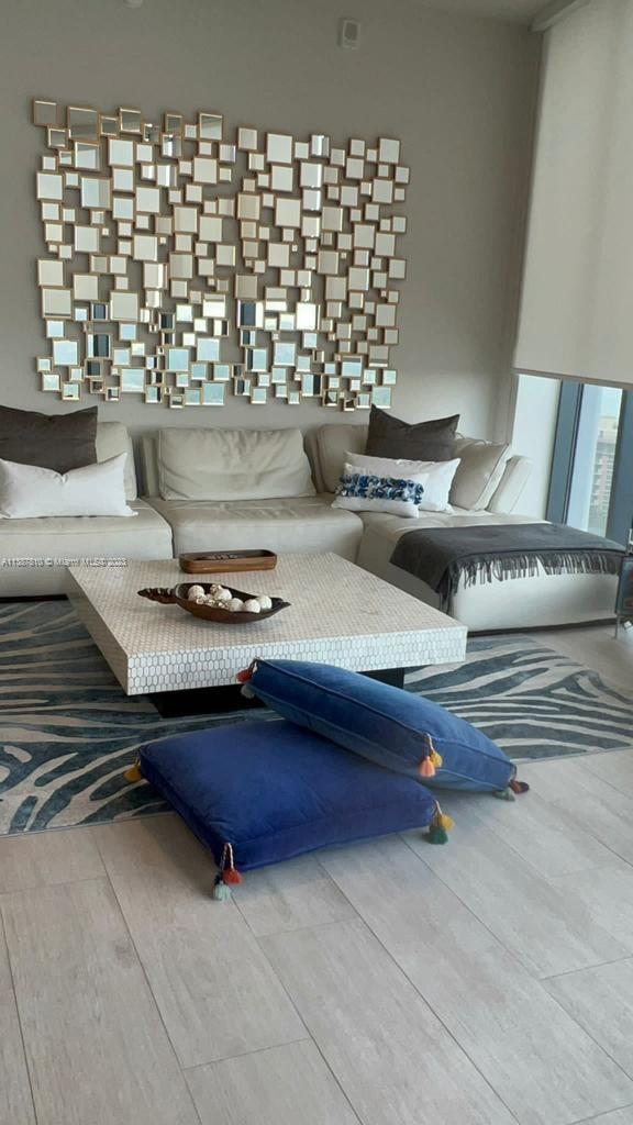 CLUB RESIDENCES AT PARK G - Residential Lease