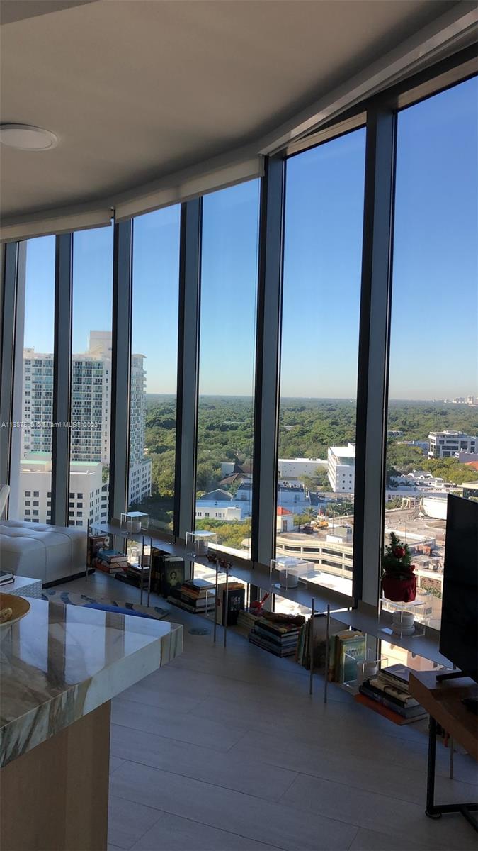 CLUB RESIDENCES AT PARK G - Residential Lease