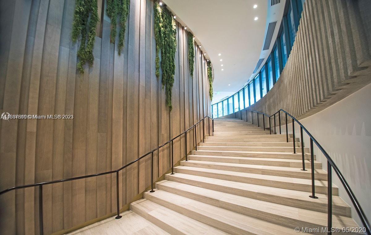 CLUB RESIDENCES AT PARK G - Residential Lease