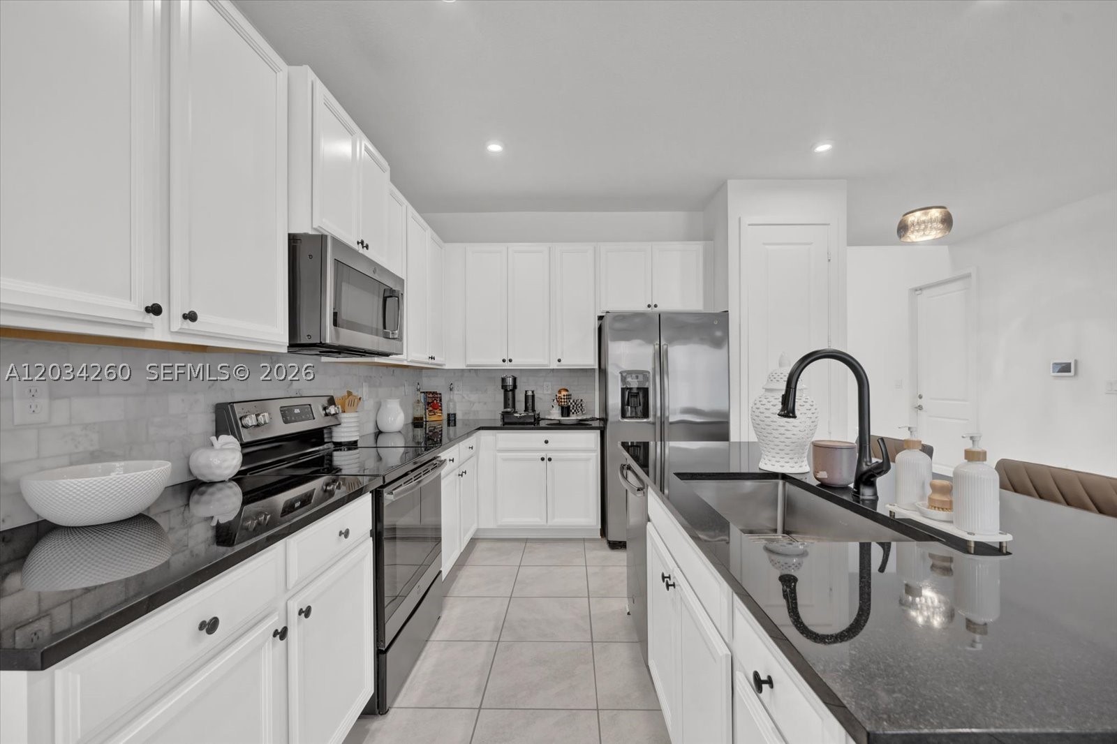 MC RESIDENTIAL - Residential