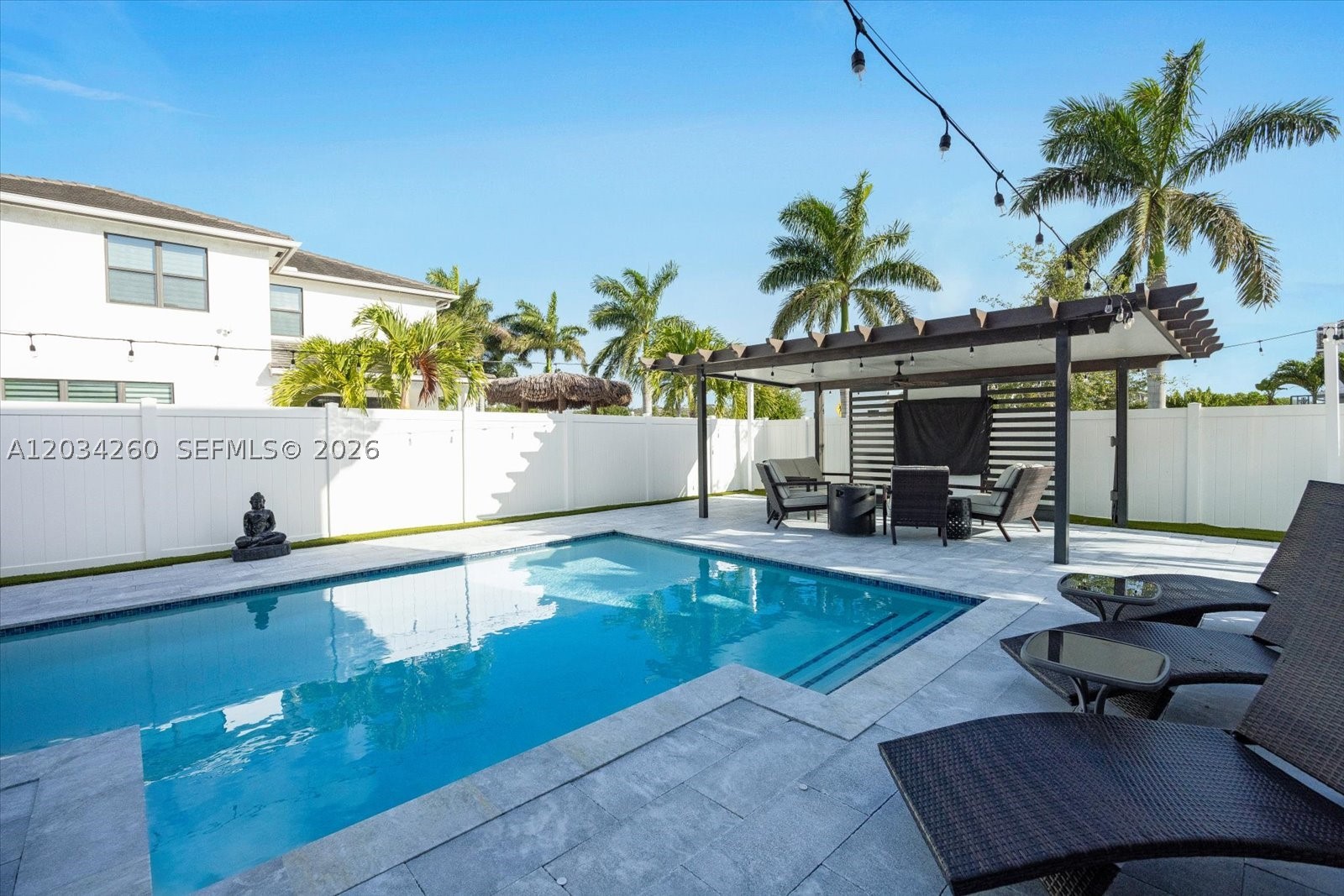 MC RESIDENTIAL - Residential