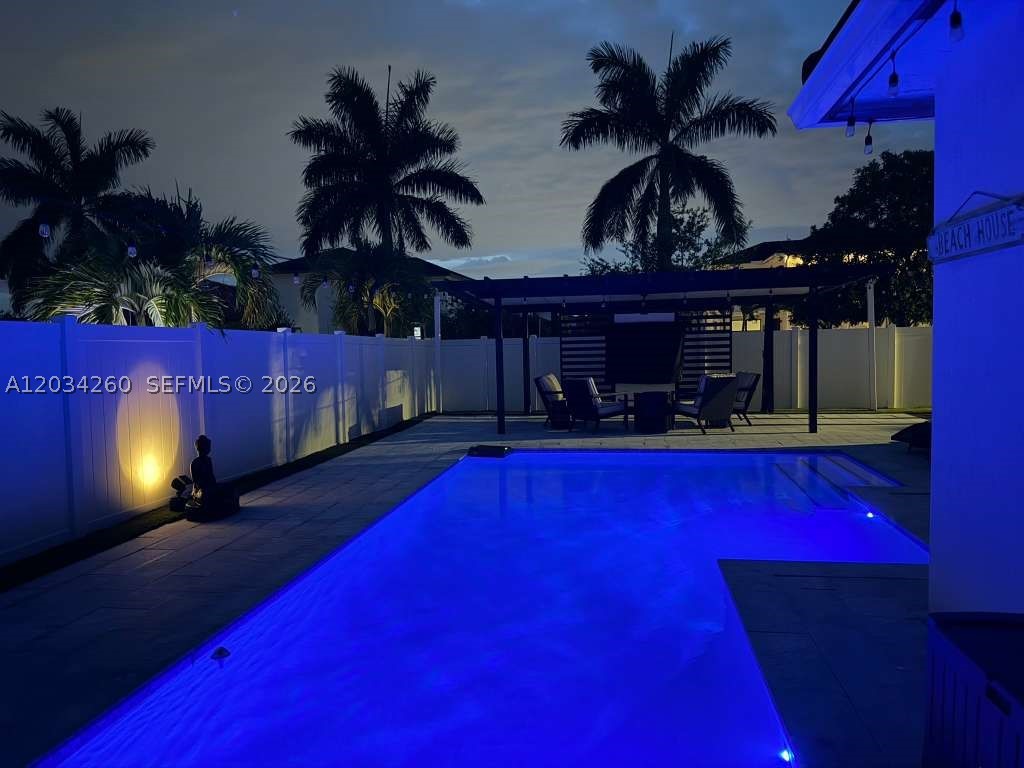MC RESIDENTIAL - Residential