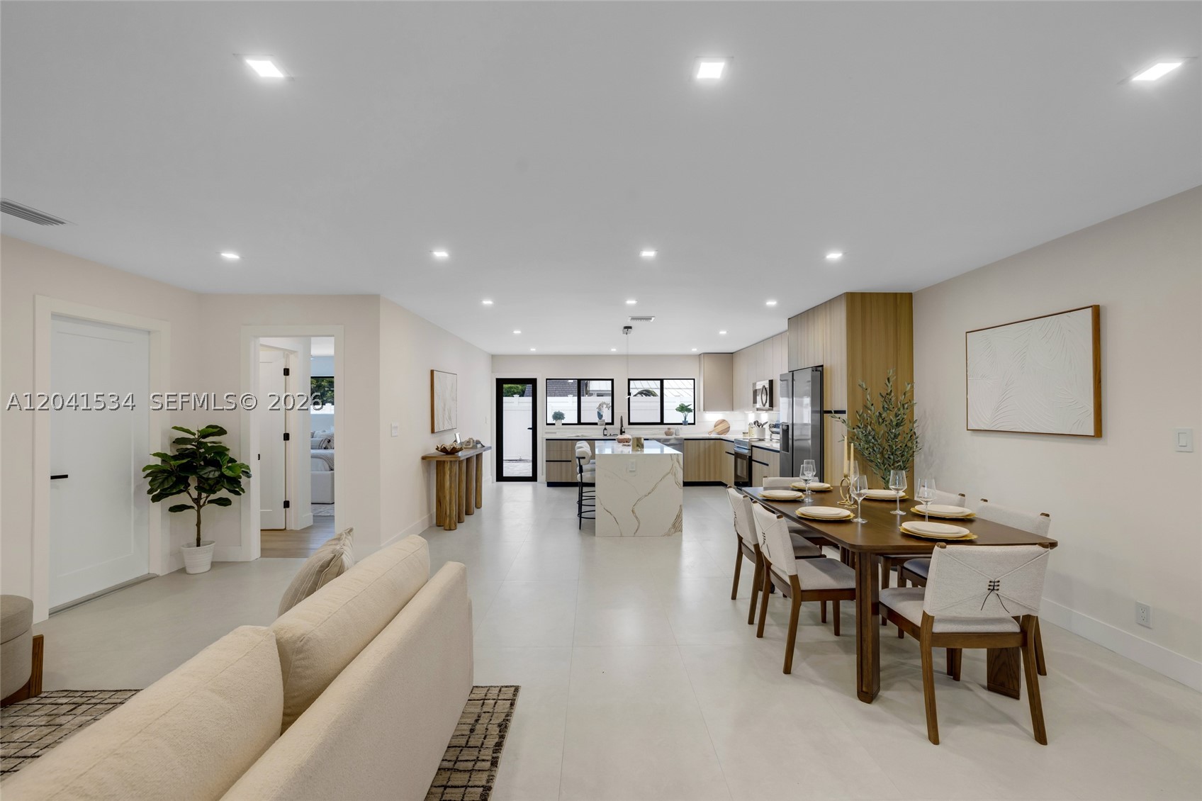 CORAL RIDGE ISLES - Residential